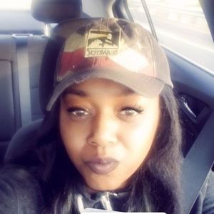 Meet your Posher, Tasheka